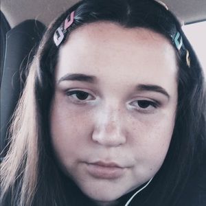 Meet your Posher, Aly